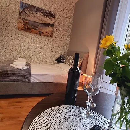 Nr 1 Z Balkonem, Nr 7 Z Tarasem, Wilcza Przy Szlaku *