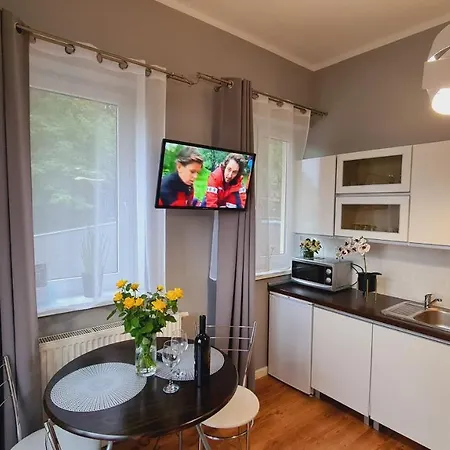 Nr 1 Z Balkonem, Nr 7 Z Tarasem, Wilcza Przy Szlaku Karpacz