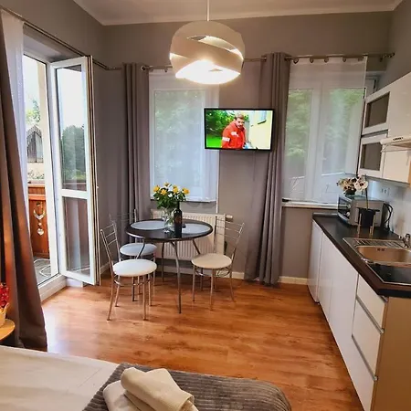 Nr 1 Z Balkonem, Nr 7 Z Tarasem, Wilcza Przy Szlaku * Karpacz