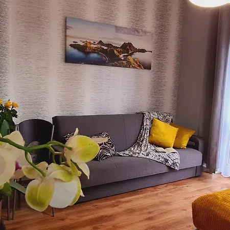 Nr 1 Z Balkonem, Nr 7 Z Tarasem, Wilcza Przy Szlaku Karpacz